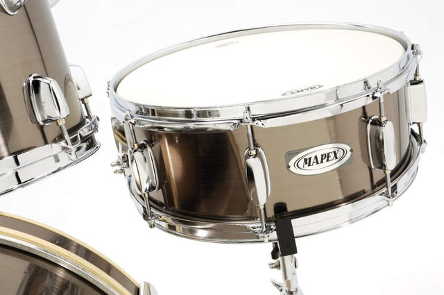blank The QR snare is responsive, versatile and sounds refined when mic'ed-up